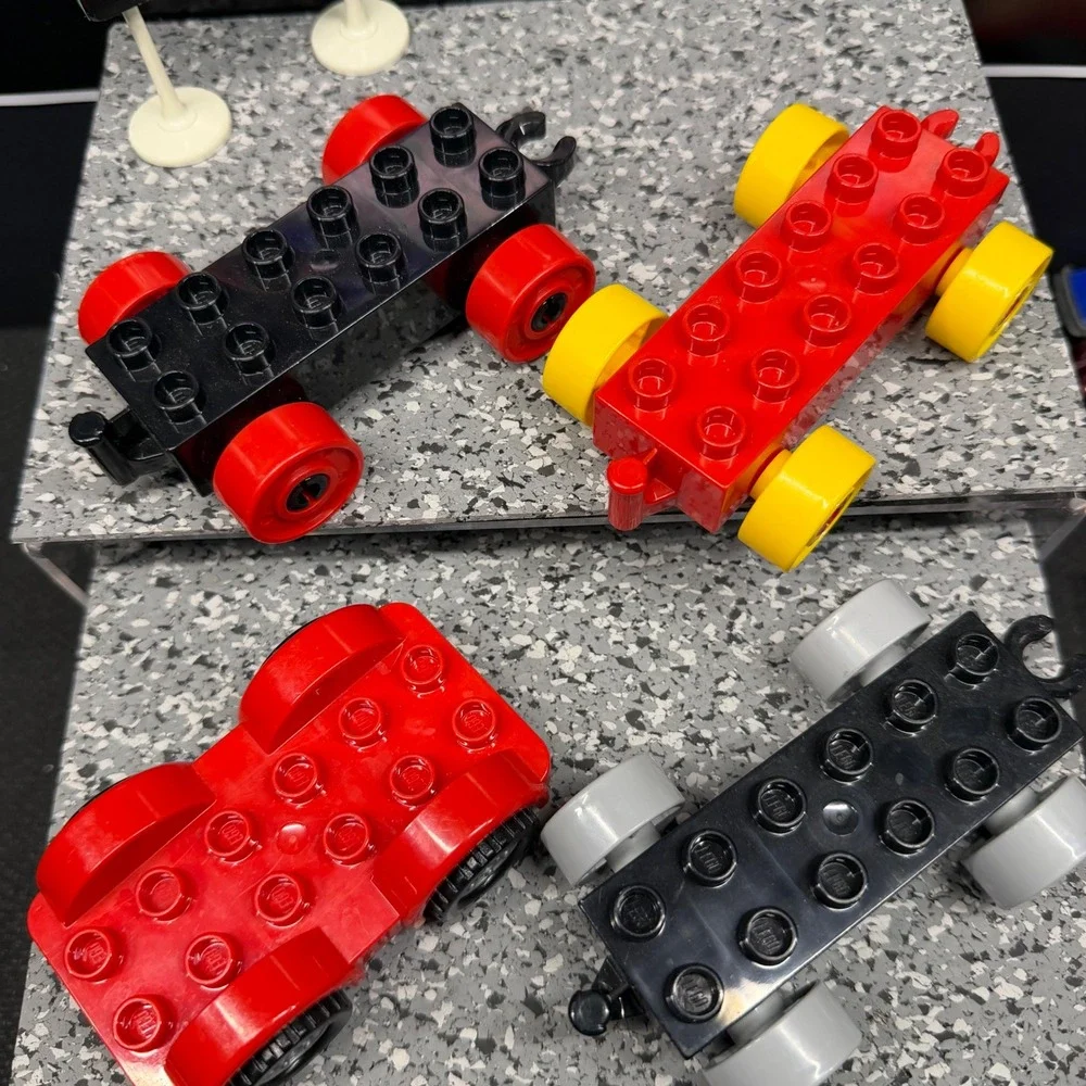 LEGO Duplo Vehicle Base Chassis Lot 4pc Red Black Rolling Car Train Parts 2011
